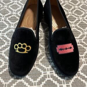 Stubbs and Wootton size 8 raz and knuc black velvet